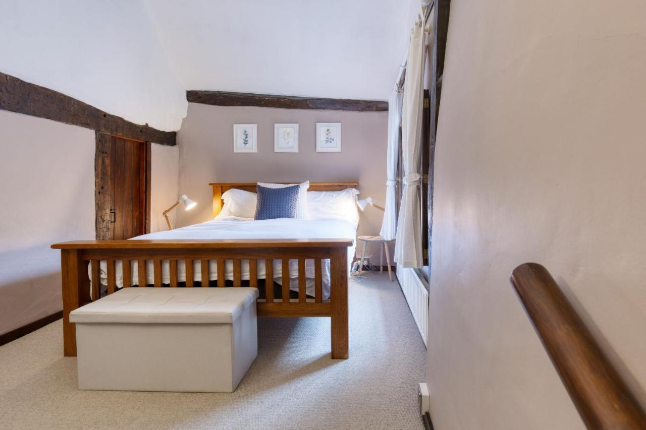 White Cross Cottage Woodbury Экстерьер фото